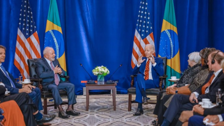 Lula aseguró que la democracia en Argentina "corre peligro" ante la consolidación de "sectores extremistas"